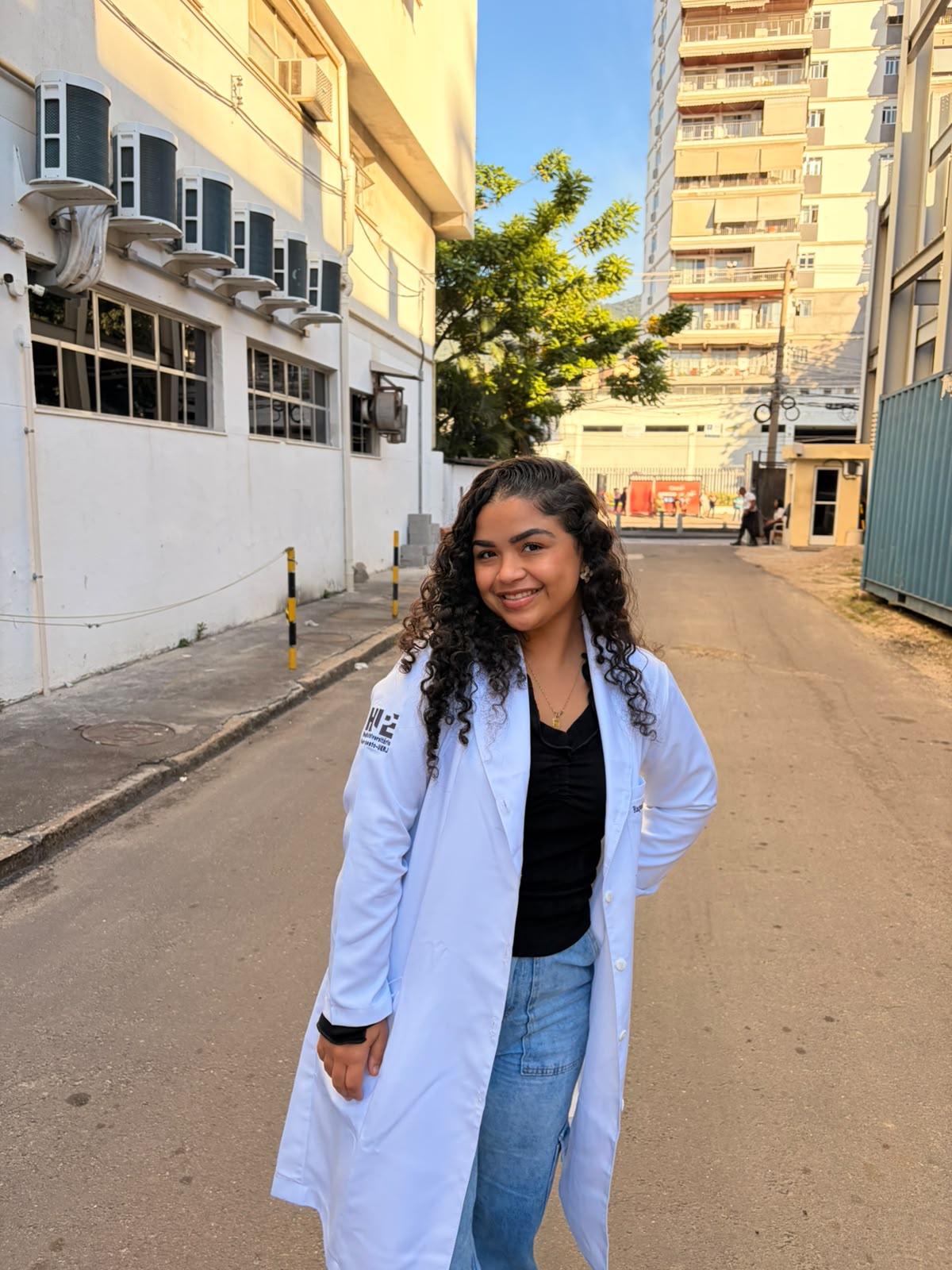 Raquel Guimarães, aprovada na UERJ